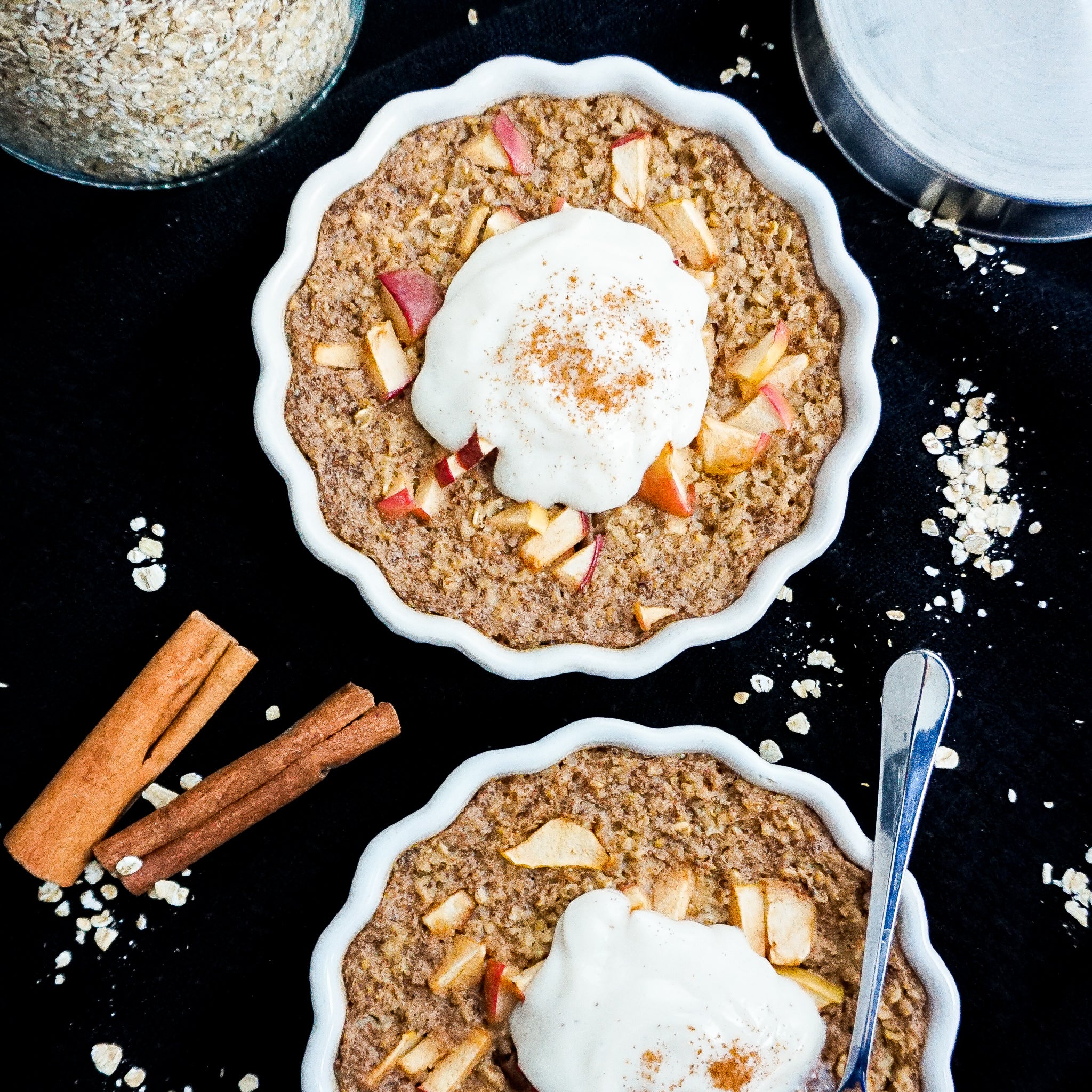 Apple Pie Baked Oatmeal - Vegan & Easy Breakfast – RAW Nutritional