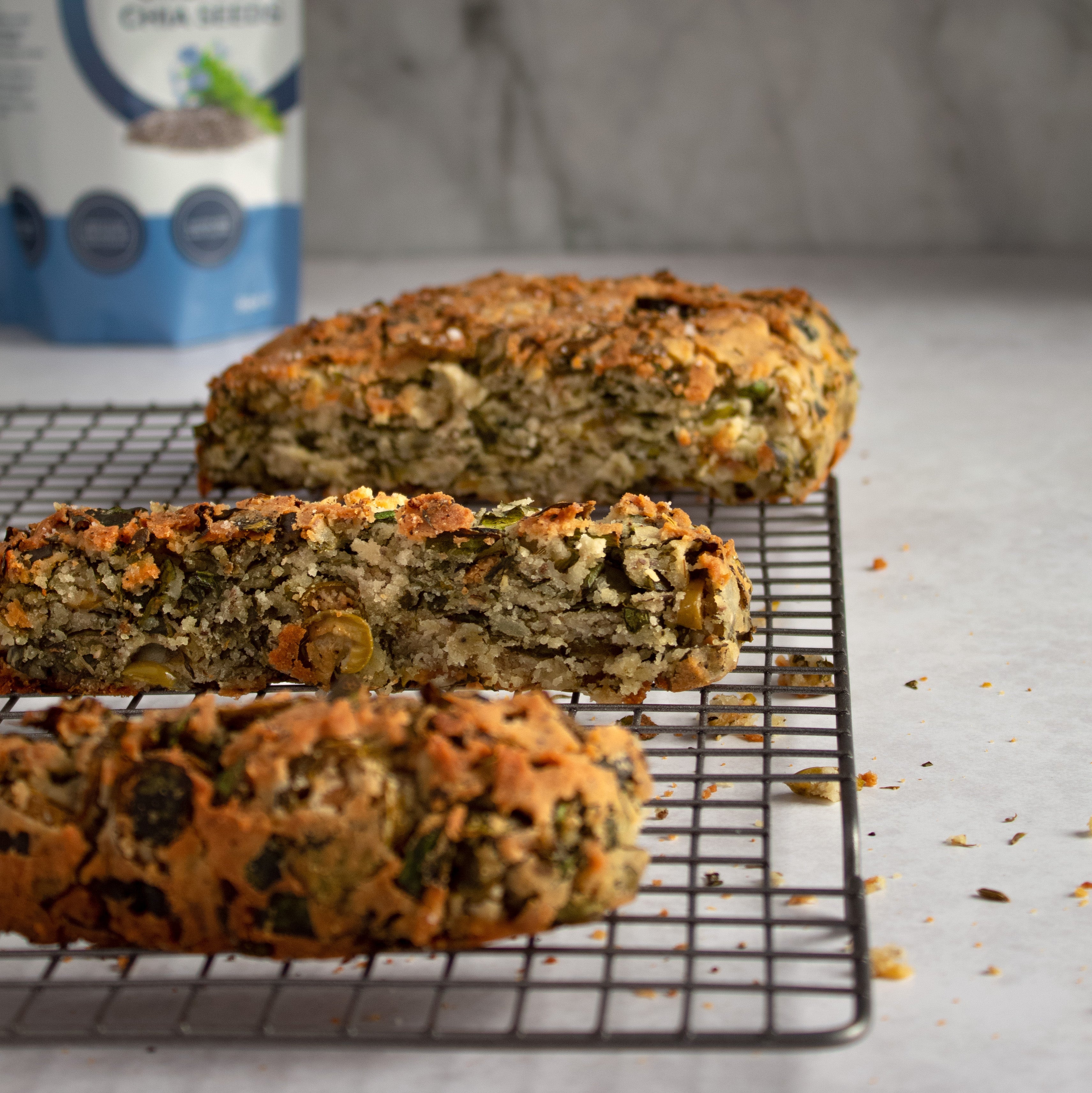Salty Cake with Green olives, Spinach &amp; Chia Seeds - RAW Nutritional