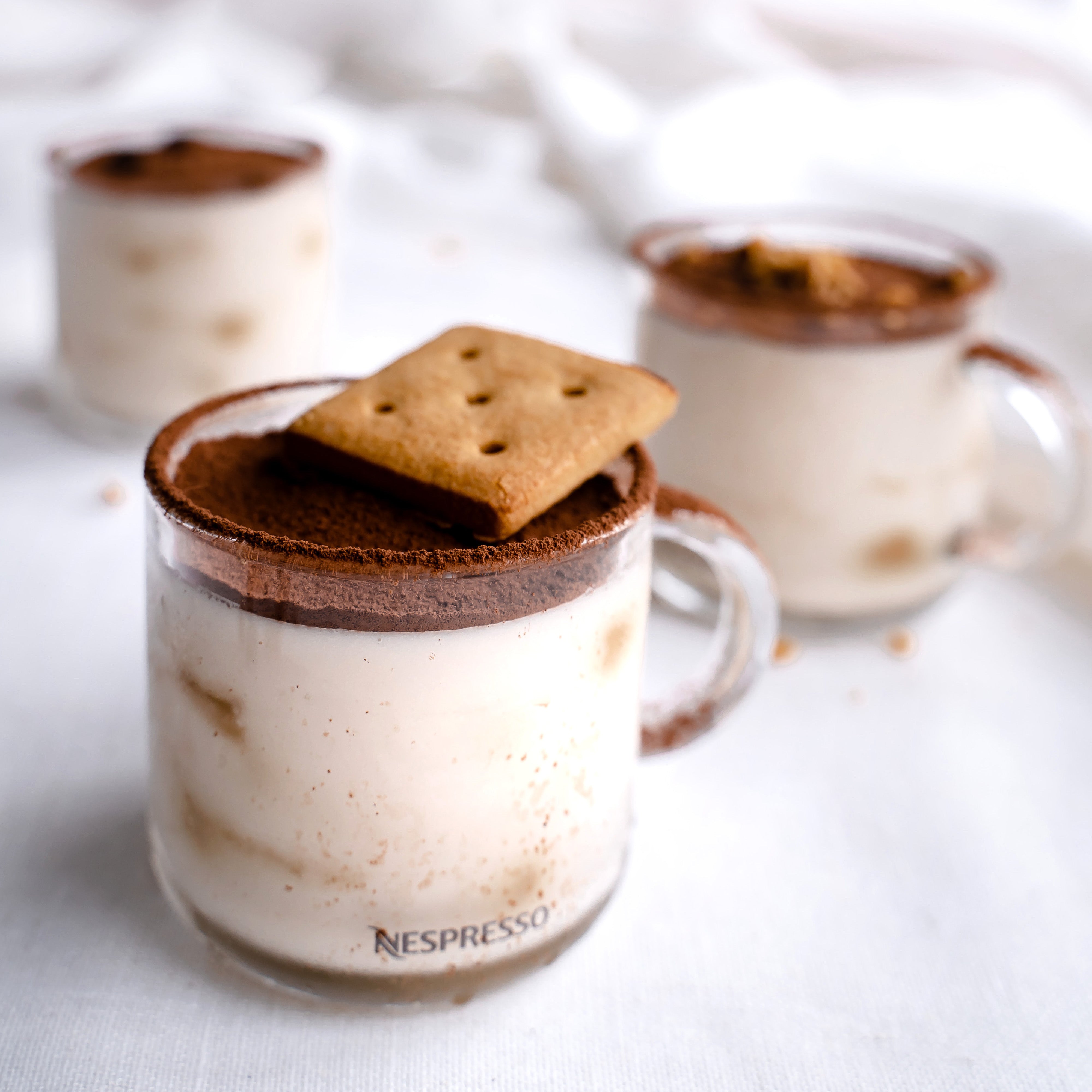 15-minutes Vegan Tiramisu - RAW Nutritional