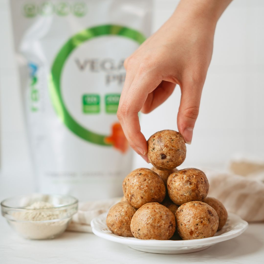 Salted Caramel Protein Balls – RAW Nutritional