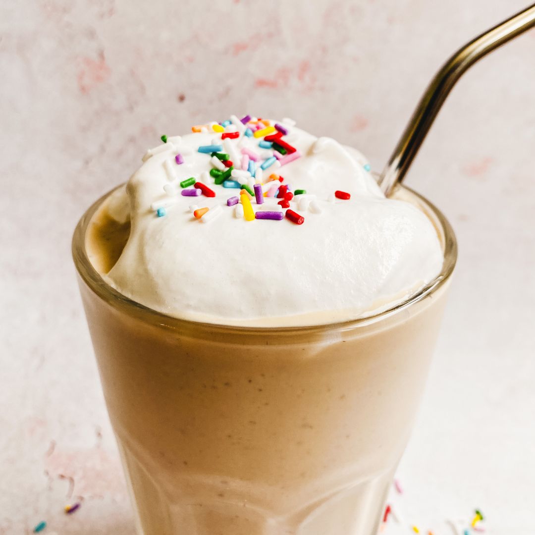The Best Vanilla Milkshake – RAW Nutritional