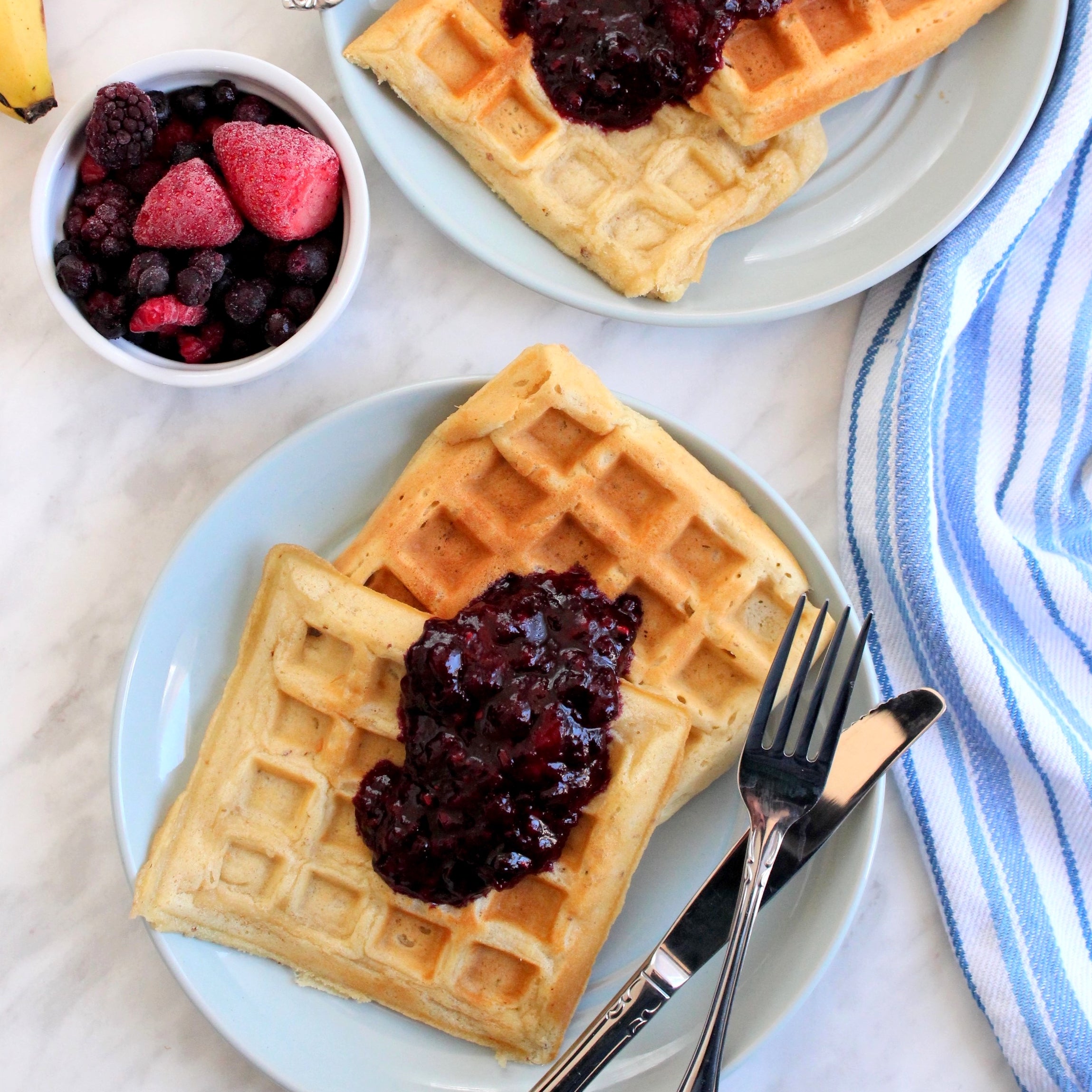 Vanilla Waffles With Berry Compote – RAW Nutritional