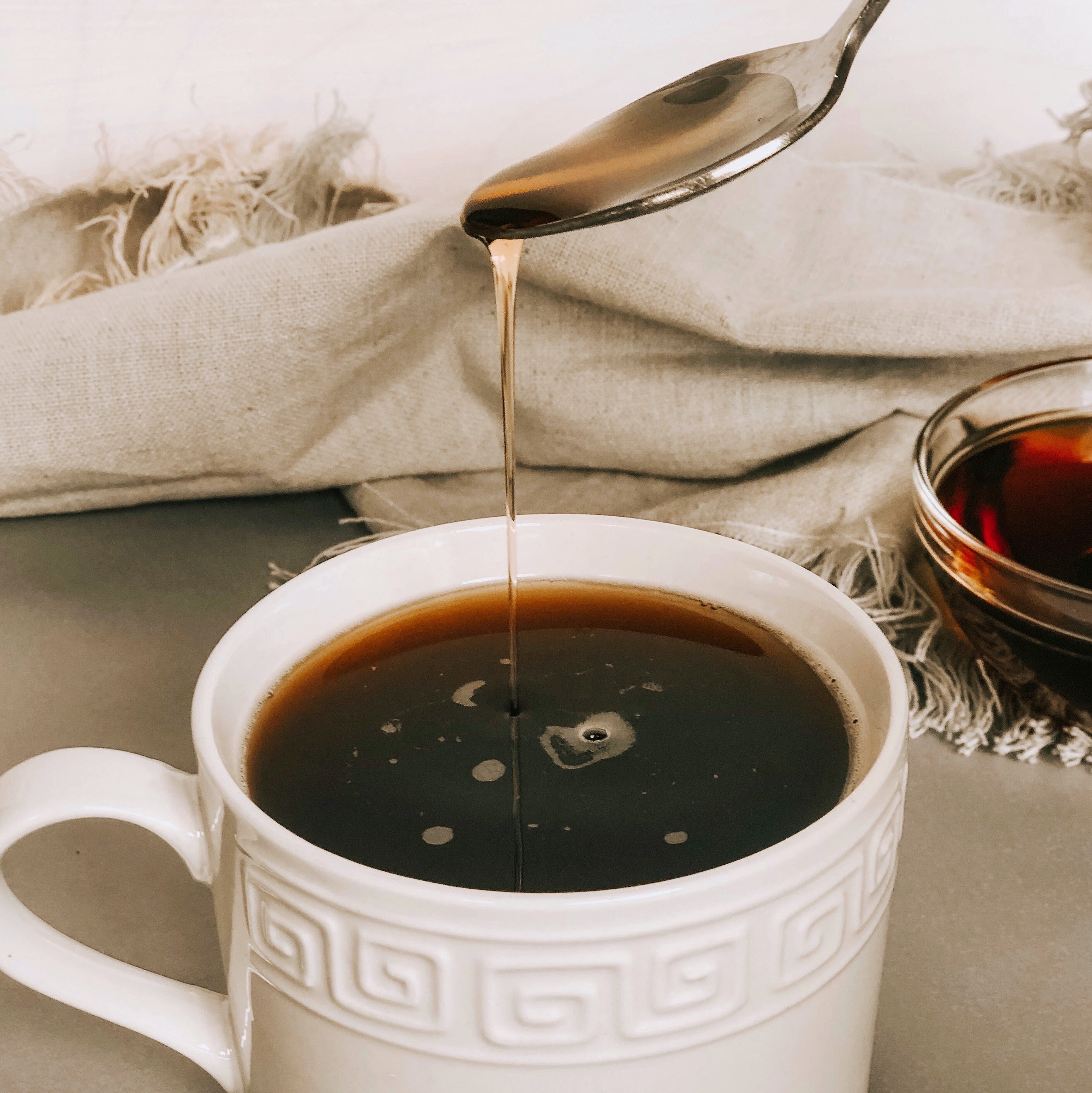 5 Alternatives to Refined Sugar - RAW Nutritional