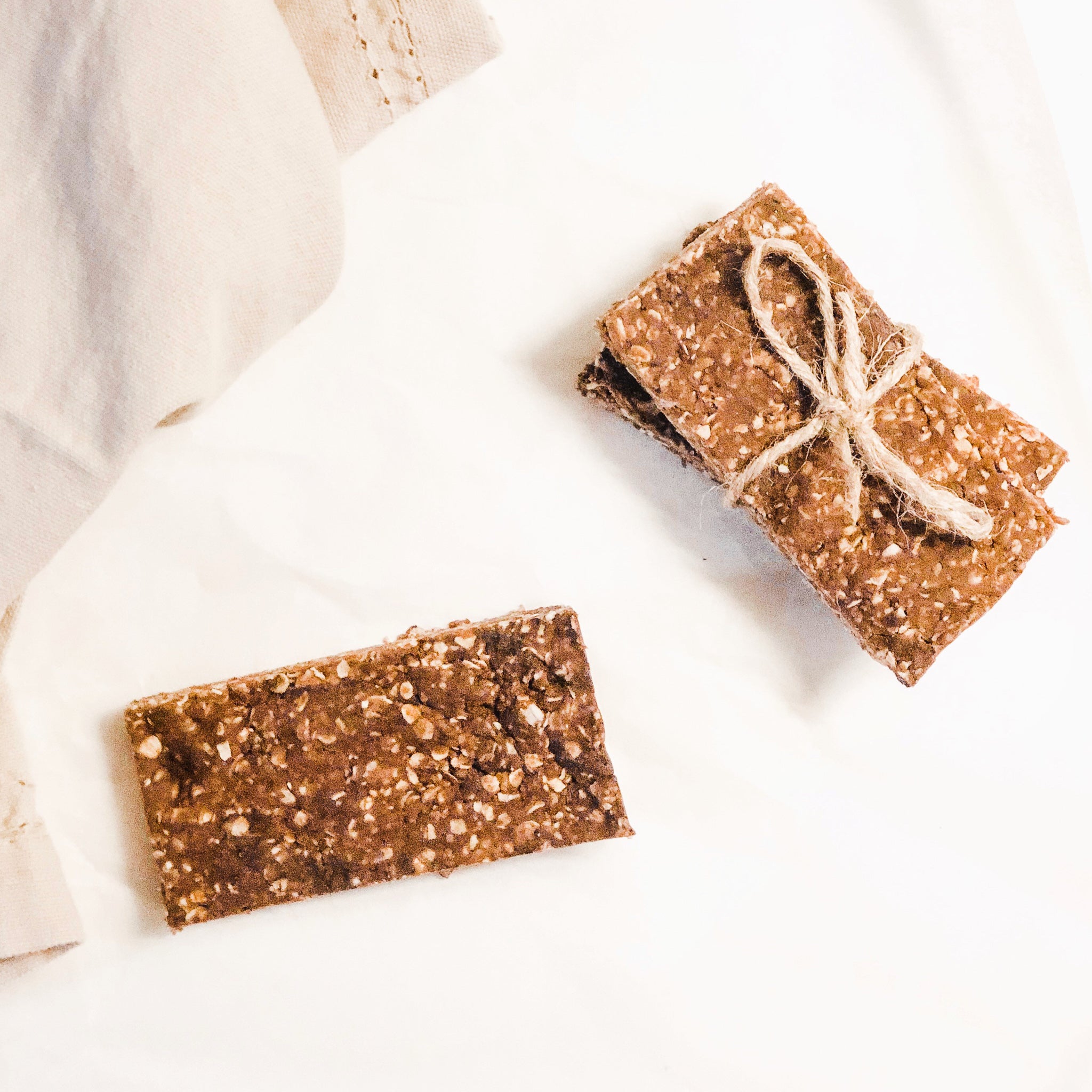 Reese's Protein Bars (No Bake + Quick) – RAW Nutritional